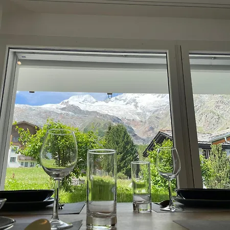 Апартаменты Romaine